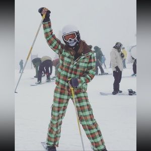 Burton ski jacket and pants insulated